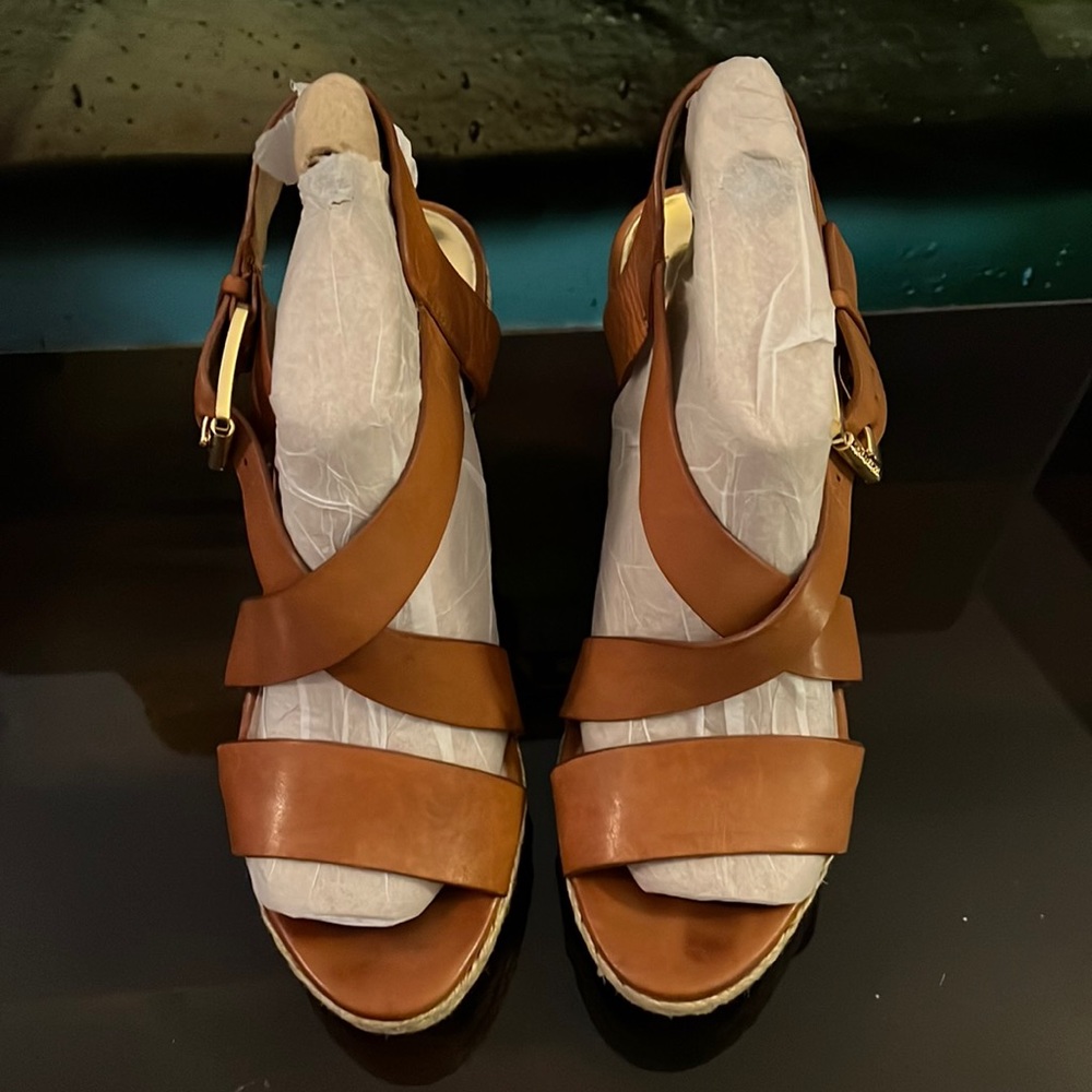 COPY - EUC MICHAEL KOES size 7 Leather and Twine Espadrilles.